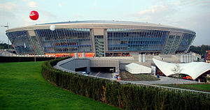 300px-Donbass_Arena_open.jpg