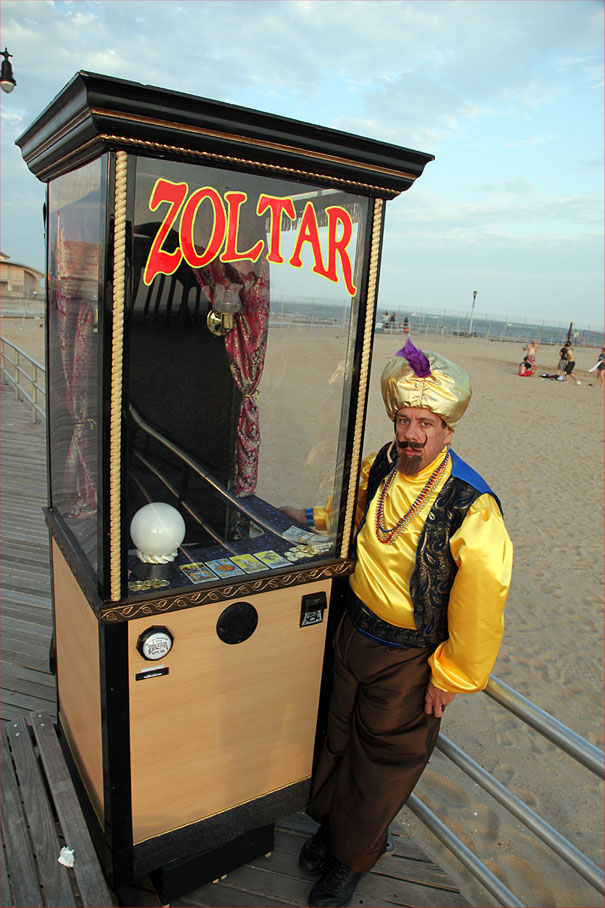 zoltar.jpg